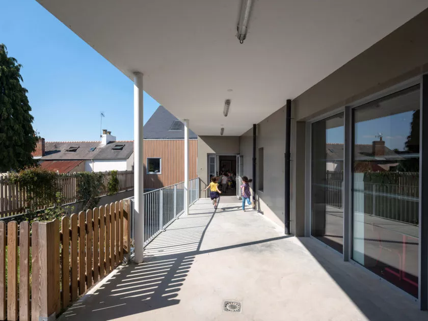 Golhen Associés - Bâtiment périscolaire - Chanteloup - P5 - Mollière