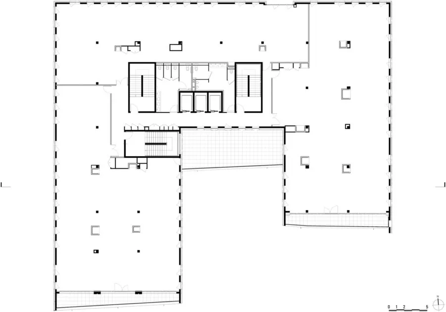 Golhen Associés - Caisse d'Epargne - Cesson-Sévigné - Plan 1