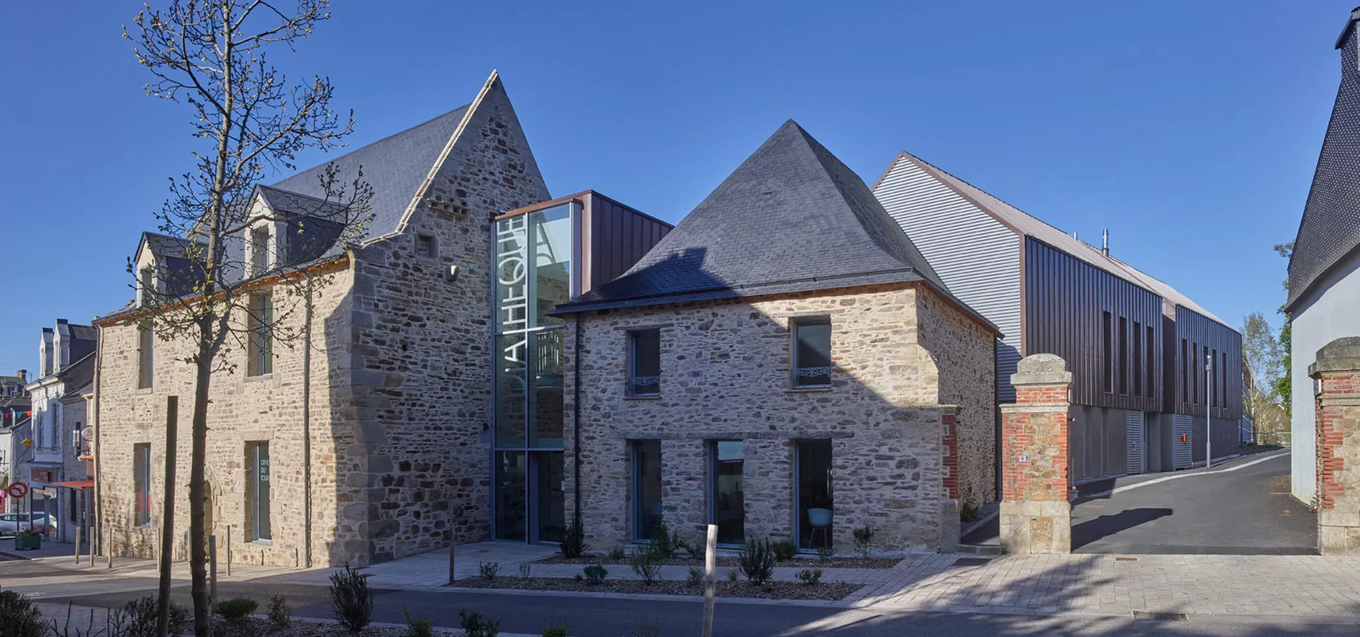 Golhen Associés - Médiathèque - Pontchâteau - PP - S.Chalmeau